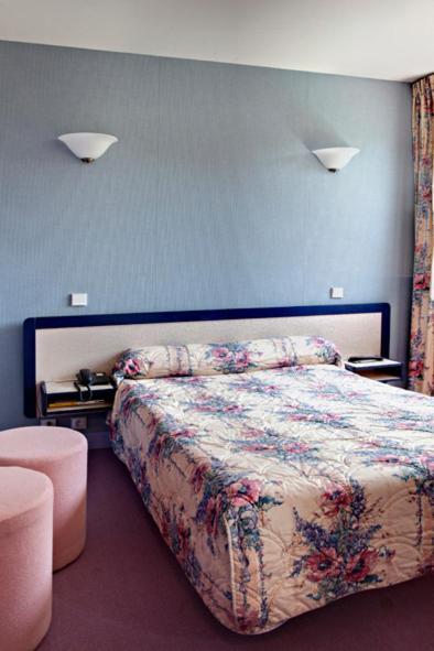 Lacapelle-Viescamp Hotel Du Lac חדר תמונה